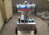 220 व्ही / 50 हर्ट्ज एल्यूमिनियम बाल्टी डेयरी दूध देने वाली मशीनरी मोबाइल व्हील के साथ